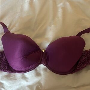 Chantelle Purple T-Shirt Bra with Lace Trim